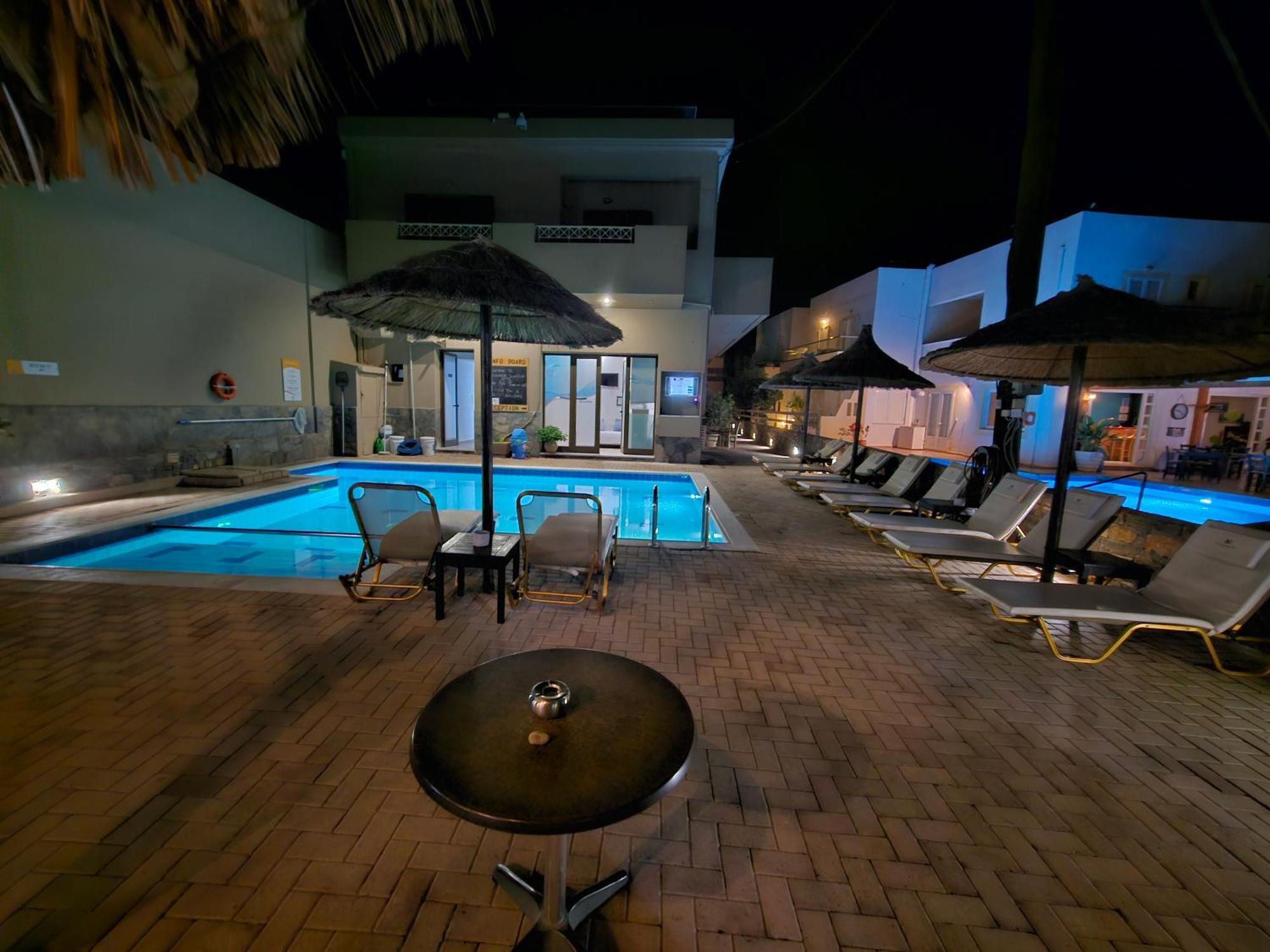 Elounda Sunrise Apartments מראה חיצוני תמונה