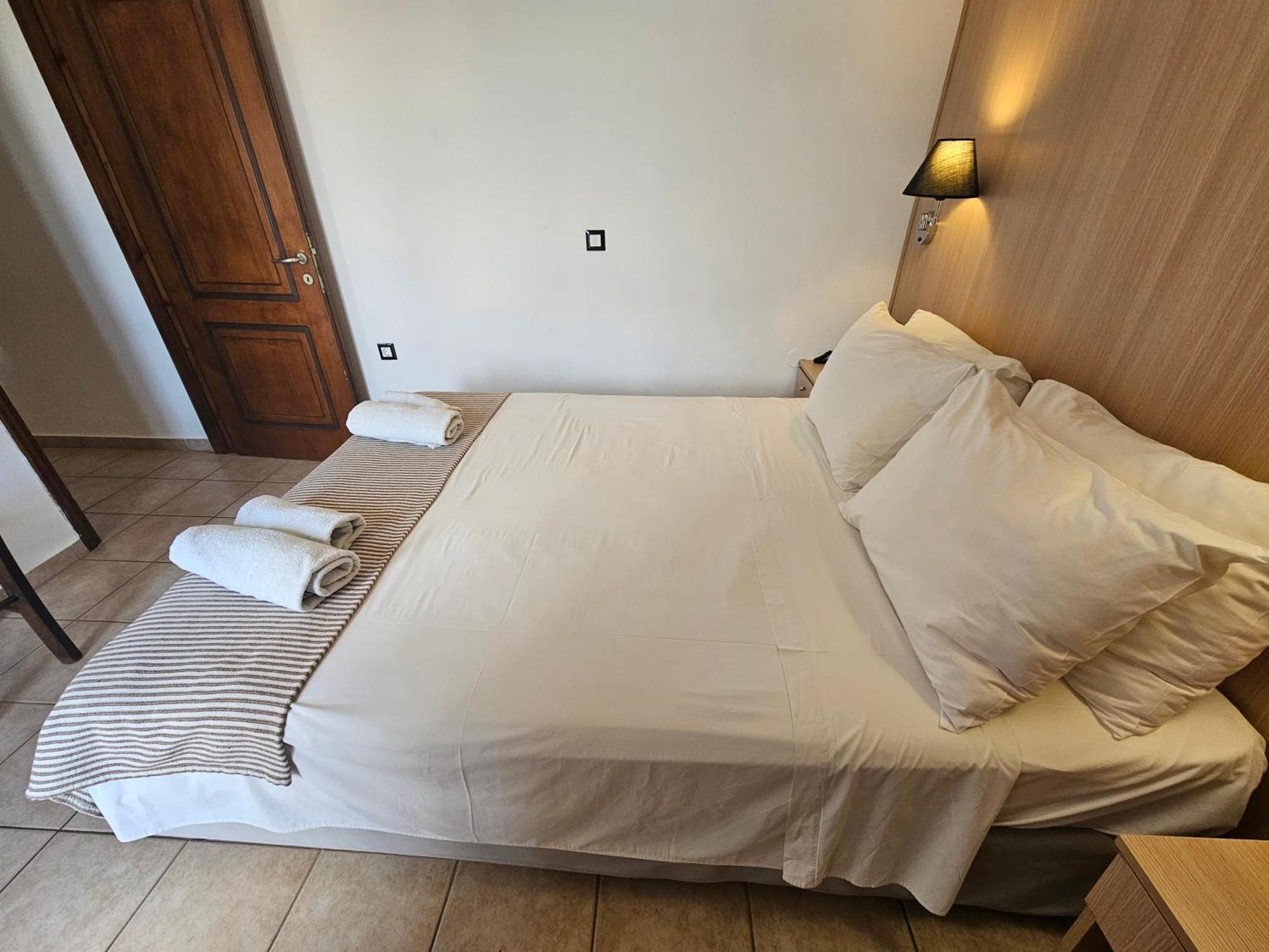 Elounda Sunrise Apartments מראה חיצוני תמונה